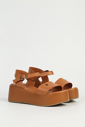 Pierre Cardin Tan Women's Wedge Heel Shoes Pc-54611