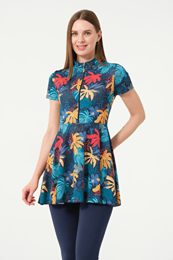 İYİBU Semi-Closed Short Sleeve 4 Pieces Women's Dress Swimsuit Set - Top, Bottom, Bonnet, Bustier