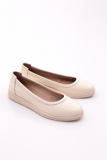 DGN Women's Leather Ballerinas with Ecru Model ( 351493 )