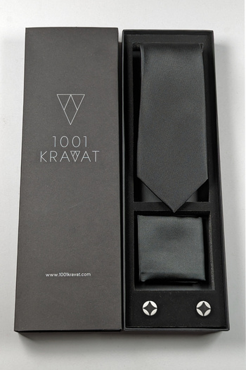 1001 Kravat Men's Gift Set with Black Handkerchief, Tie and Cufflinks