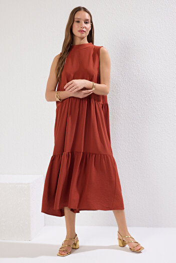 Trendyol Collection Rochie țesută midi cu țiglă/tăiul drept TWOSS20EL1864