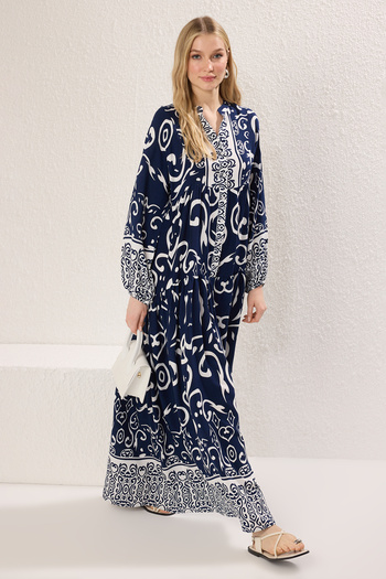 Trendyol Modest Rochie țesătă din viscoză cu imprimeu indigo TCTSS24EB00221
