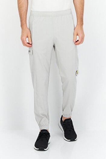 Lyle & Scott Men Brand Logo Cargo Jogger Pants, Grey