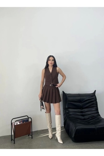 Asfa Moda Жіночі коричневі шорти з підкладкою, з поясом і плісированою міні-спідницею