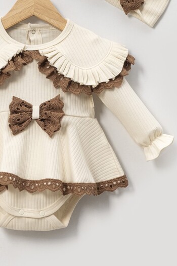 Bolly Baby Baby Girl 3 Piece Set with Snap Fastener Badi Socks and Bandanas with Lace Detail