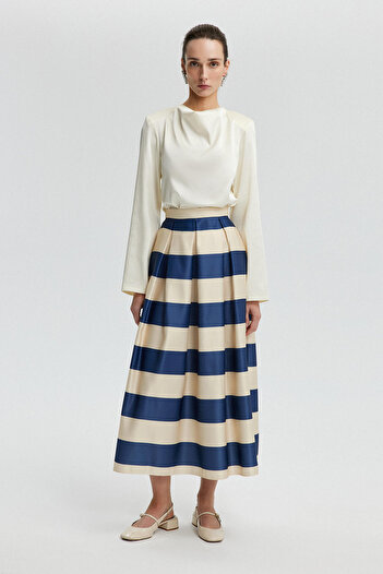 Touché Privé STRIPED MATTE SATIN FLOUSH SKIRT