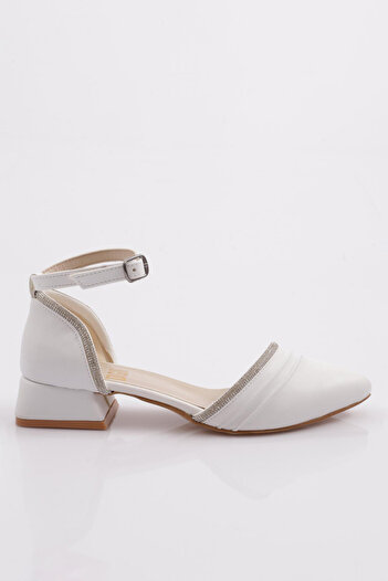DGN 591 Model White Ankle Strap Open Sided Ballerinas