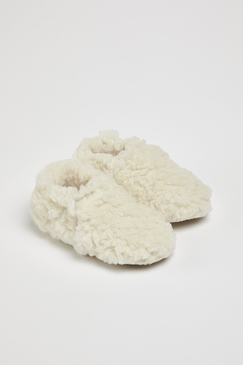 BabyZilla Teddy Baby Booties, Non-Slip Sole, Home Nursery Shoes, Organic Cotton Lining, Home Boot Slippers