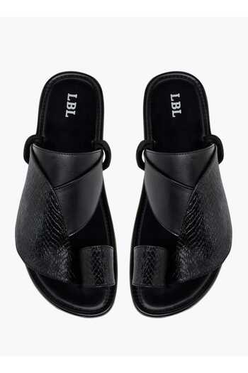 LBL by Shoexpress Textured Slip-On Arabic Sandals with Toe Loop Detail
