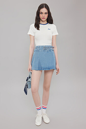 Trendyol Collection Ecru Slogan Embroidery Contrast Piping Detail Regular Length Ribbed Stretchy Knitted Blouse Twoss25Bz00372