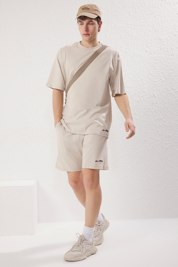 Trendyol Collection Κεντημένη πέτρινη φόρμα Oversize - 100% βαμβάκι TMNSS22EM00012