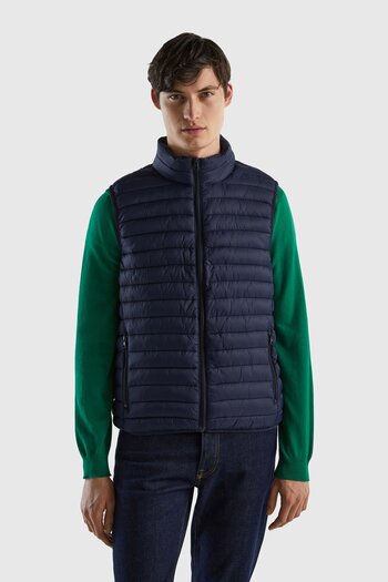 United Colors of Benetton Men's Navy Blue Vest (Model Code: 124A2Ba2Uj005)