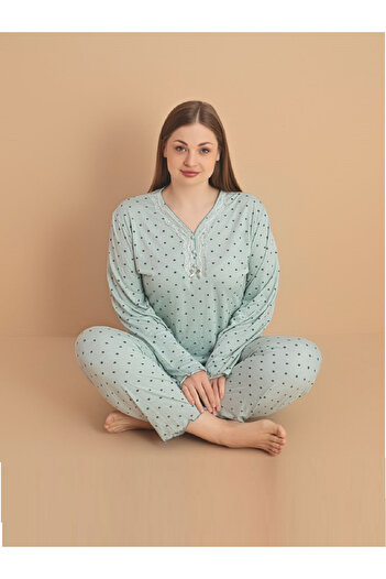 Temporium Women's Large Size Patterned Buttoned Collar Long Sleeve Bamboo Pajama Set