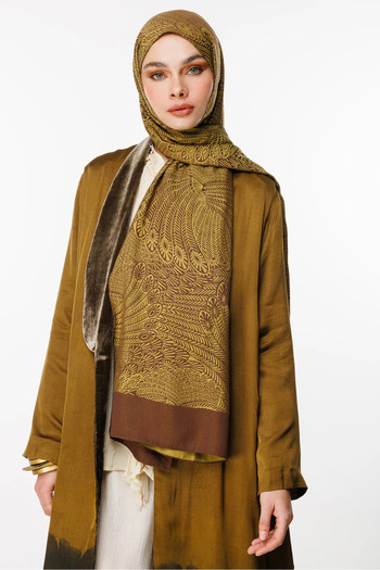 Mooncorn Bitter Brown-Salmon Pattern Double Sided Shawl