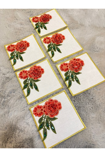 LUXURY Luxury Design 6-Pack Presentation & Cocktail Napkin with Red Flowers