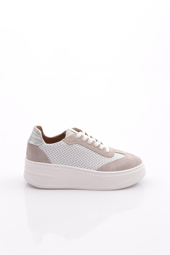 DGN Women's Lace-Up Sneaker Shoes White 587132678