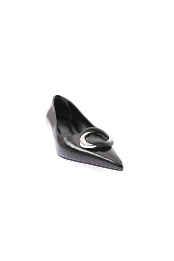 DGN 23y6120-23y Black Patent Leather - Women's Round Metal Accessory Pointed Toe Short Heeled Shoes