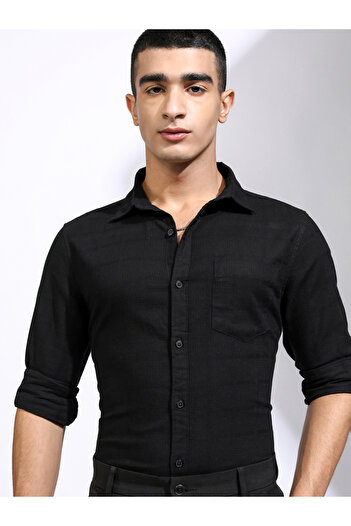Highlander By Styli Regular Fit Collared Shirt with Pocket