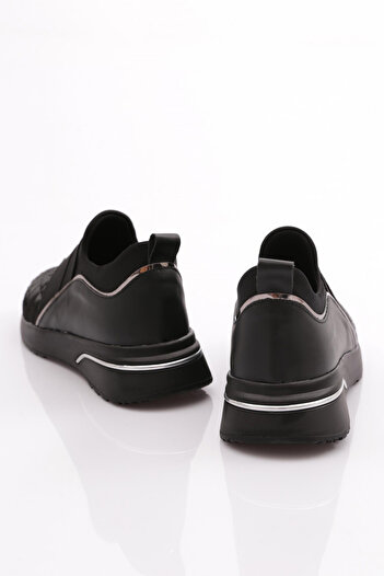 DGN Kadın Üstü Lastikli Kare Desenli Sneaker Ayakkabı Siyah Siyah 31535105