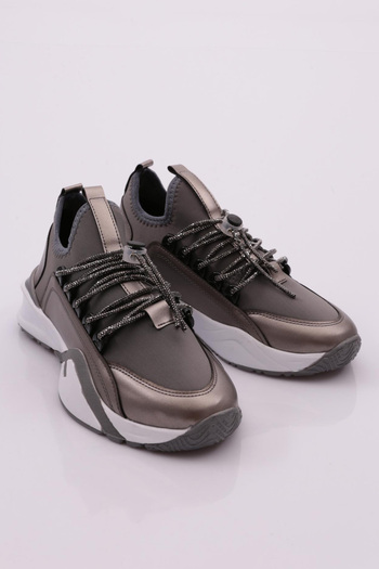 DGN 050-14 Women's Stone Embroidered Lace-Up Sneakers