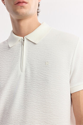 Avva Men's Regular Fit White Polo Neck Textured Jacquard T-Shirt A51Y1019