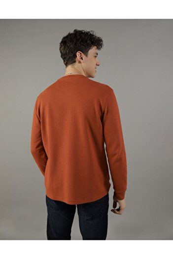 AMERICAN EAGLE تي شيرت حراري بأكمام طويلة ورسومات شعار AE