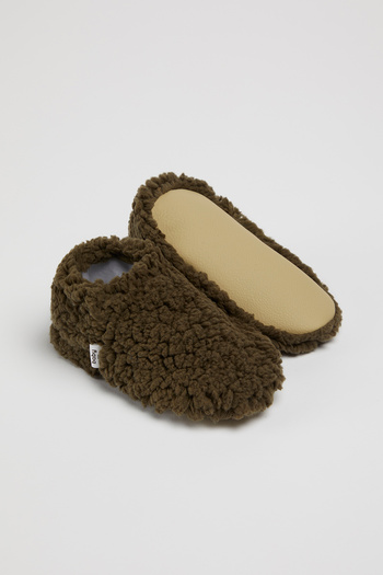 BabyZilla Teddy Baby Booties, Non-Slip Sole, Home Nursery Shoes, Organic Cotton Lining, Home Boot Slippers