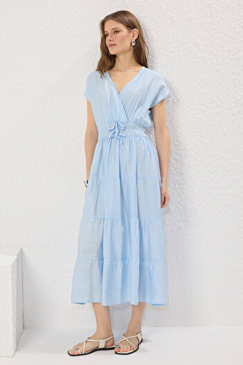 Trendyol Collection Modré jednoduché A-line Maxi tkané šaty TWOSS25EL00316