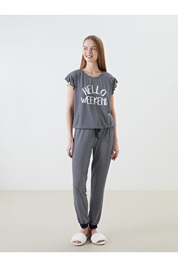 LC Waikiki Crew Neck Striped Women's Pajamas Set