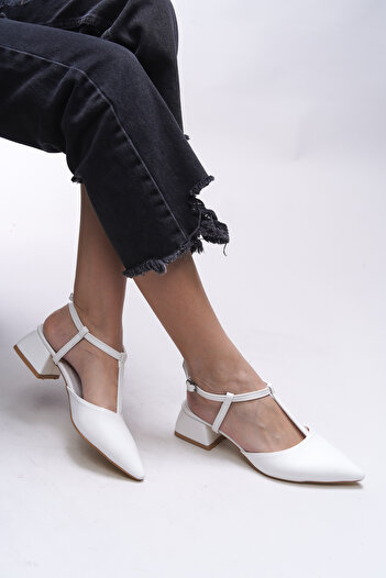Riccon White Hardcover Women's Heeled Shoes Emelkaela 0012012