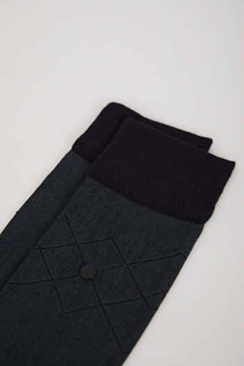 DeFacto Erkek Dikişsiz Metal Pinli Ultra Soft 2'li Bambu Premium Uzun Çorap C2536AXNS