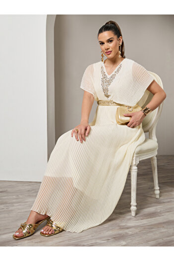 Styli Embellished Pleated Cape Sleeves A-Line Maxi Dress