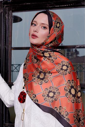 Levidor Tile Baroque Pattern Indian Silk Shawl