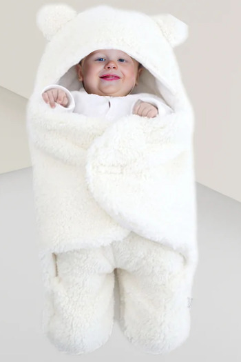 İpek Tekstil For 0-6 Months Baby, Lined Swaddle and Sleeping Bag Hooded Wellshoft Knitted Fabric Plush Blanket