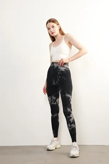 Miss Prova Seamless Push-Up Gathering Tie-Dye Pattern Sports Leggings Missta1816