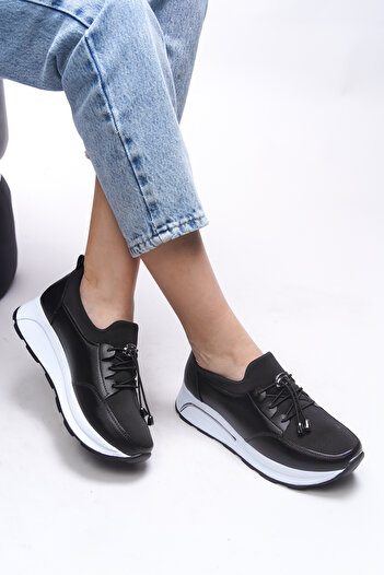 Riccon Isolendra Women's Sneaker 00121706   Black White