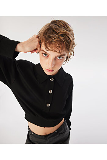 Twist Shirt Collar Padded Blouse