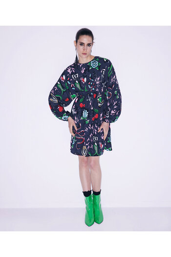 Twist Printed Visual Dress Design