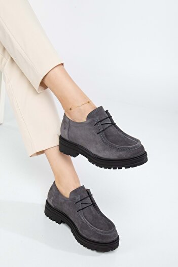 ANALİN SHOES Сірі замшеві жіночі оксфорди - натуральна шкіра, товста підошва та шнурівка