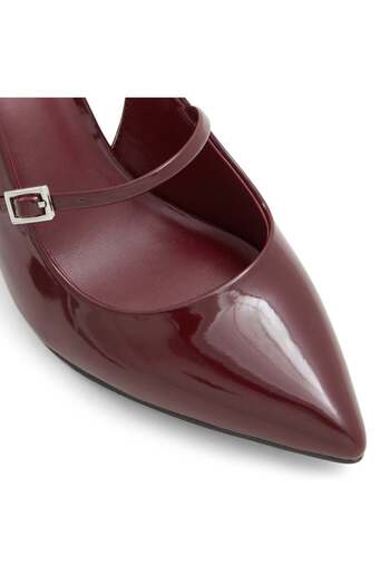 Call it Spring Coquettte Burgundy Women's Heeled Shoes