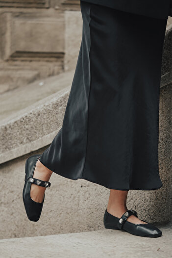 Marjin Women's Black Ballerinas - Stone Detailed, Blunt Toe Elora
