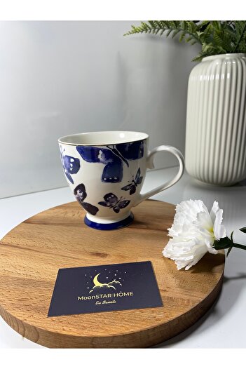 Madame Coco Mer Papillon Mug