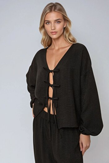 Hiccup Relaxed Fit Bow Tie Detailed Top