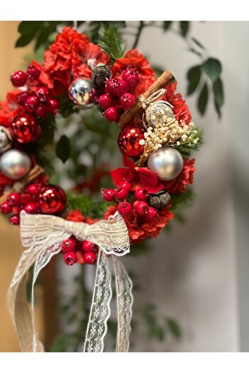 Marrone Red Spring Branches Door Ornament Wreath