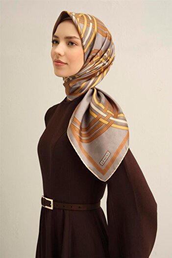 Armine Desenli Saf Ipek Twill Eşarp 9333- 32