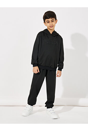 Styli Embossed Detail Hoodie & Joggers Set