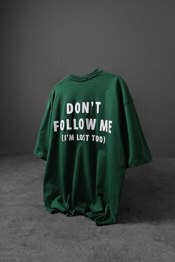 Slatra Men's Khaki Lost Embossed Printed Oversize Tshirt