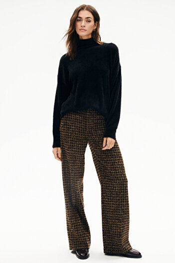 W Collection SİYAH SÜVETER