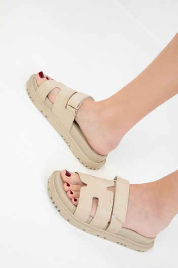 SOHO Beige Women's Slipper 19194