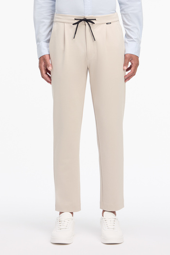 Calvin Klein Comfortable Cut Knit Tapered Pleat